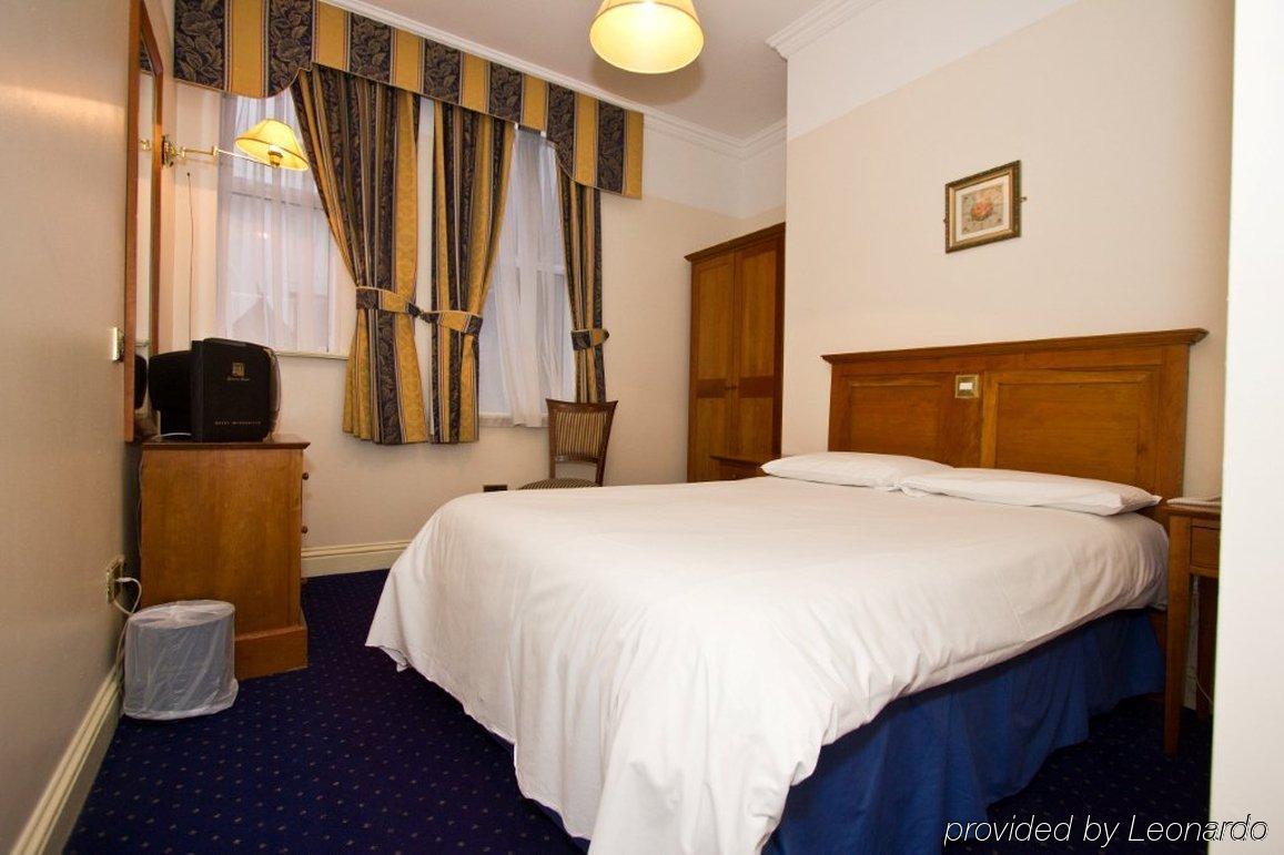 Lynams Hotel Дъблин Стая снимка