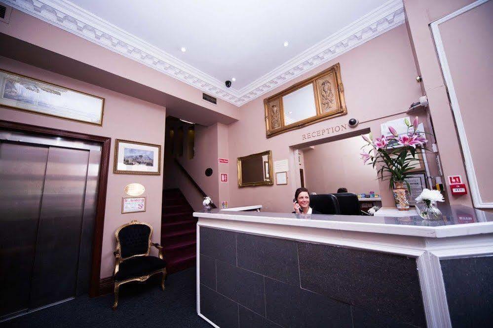 Lynams Hotel Дъблин Екстериор снимка